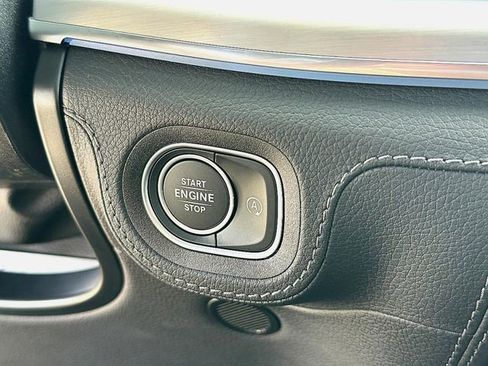 Certified 2025 Mercedes-Benz GLE 53 AMG 4MATIC image 16