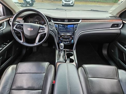 Used 2019 Cadillac XTS Luxury FWD image 13