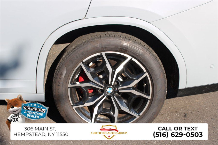 Used 2023 BMW X4 xDrive30i w/ M Sport Package AWD/4WD image 10