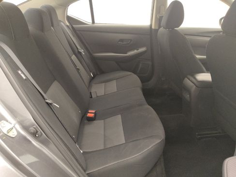 Used 2025 Nissan Sentra SV FWD image 19
