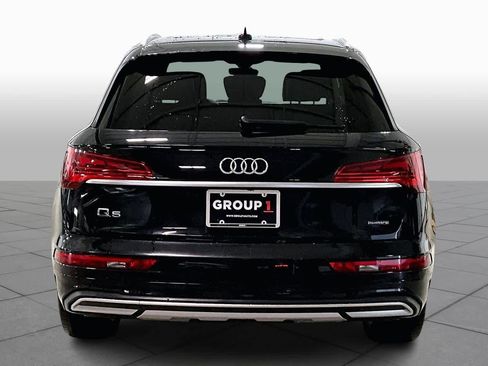 Used 2021 Audi Q5 Prestige w/ Prestige Package image 4