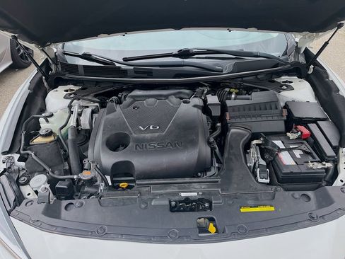 Used 2019 Nissan Maxima 3.5 SL w/ Floor Mat Group FWD image 31
