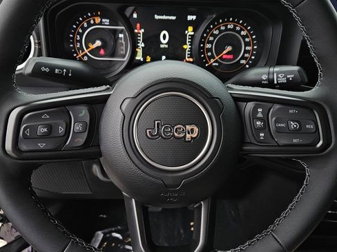 New 2026 Jeep Gladiator Sport AWD/4WD image 22