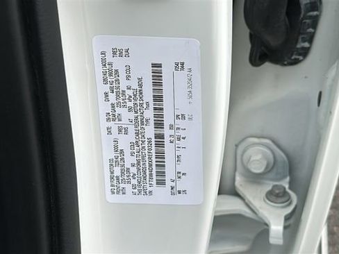 Used 2024 Ford F450 Platinum w/ FX4 Off-Road Package image 32