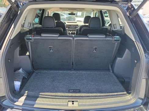 Used 2023 Volkswagen Atlas SEL Premium AWD/4WD image 32