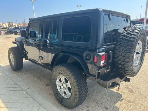 Used 2019 Jeep Wrangler Unlimited Sport S image 8