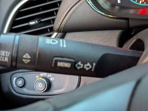 Used 2017 Chevrolet Trax LS FWD image 9