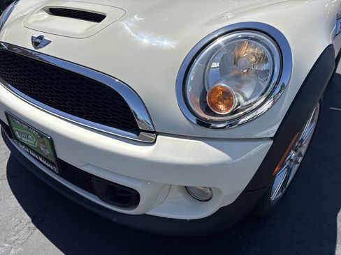 Used 2011 MINI Cooper S FWD image 36