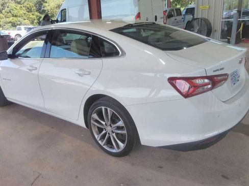 Used 2024 Chevrolet Malibu LT FWD image 2