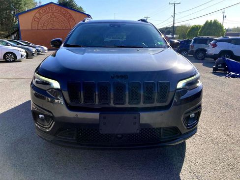 Used 2023 Jeep Cherokee Altitude Lux image 2