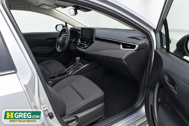 Used 2023 Toyota Corolla LE FWD image 11
