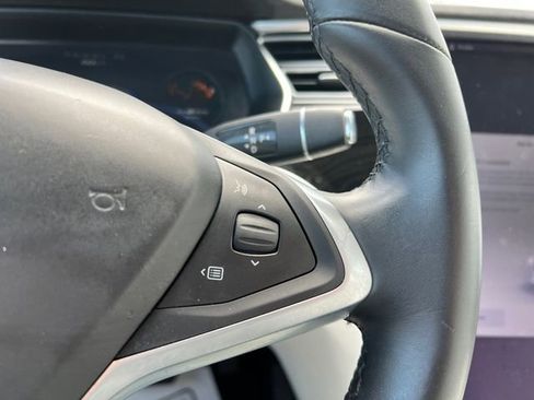 Used 2017 Tesla Model S 60D image 19