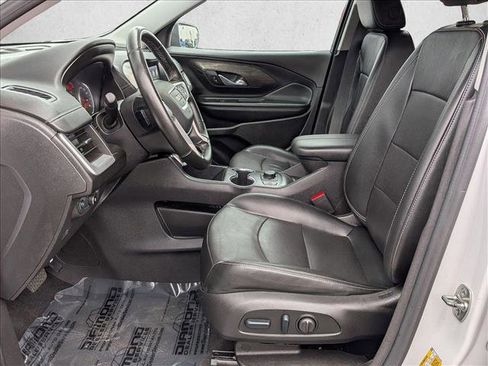 Used 2024 GMC Terrain SLT image 20
