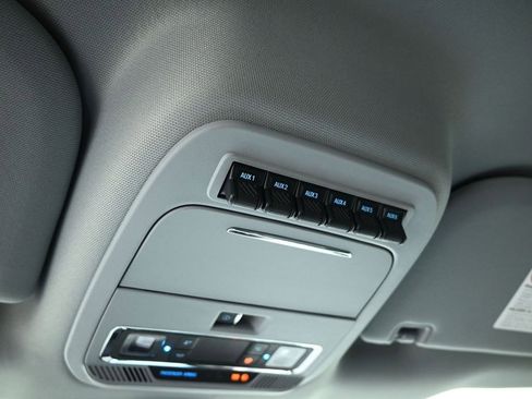 Used 2024 Ford F350 Lariat w/ Lariat Ultimate Package image 19