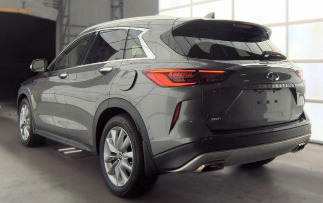 Used 2022 INFINITI QX50 Essential AWD/4WD image 8