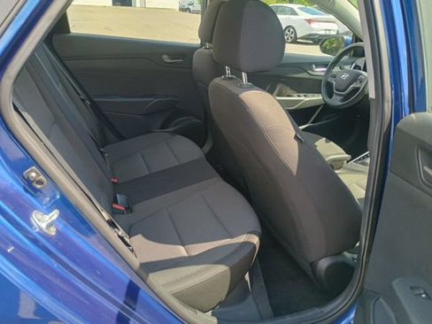 Used 2019 Hyundai Accent SE FWD image 17