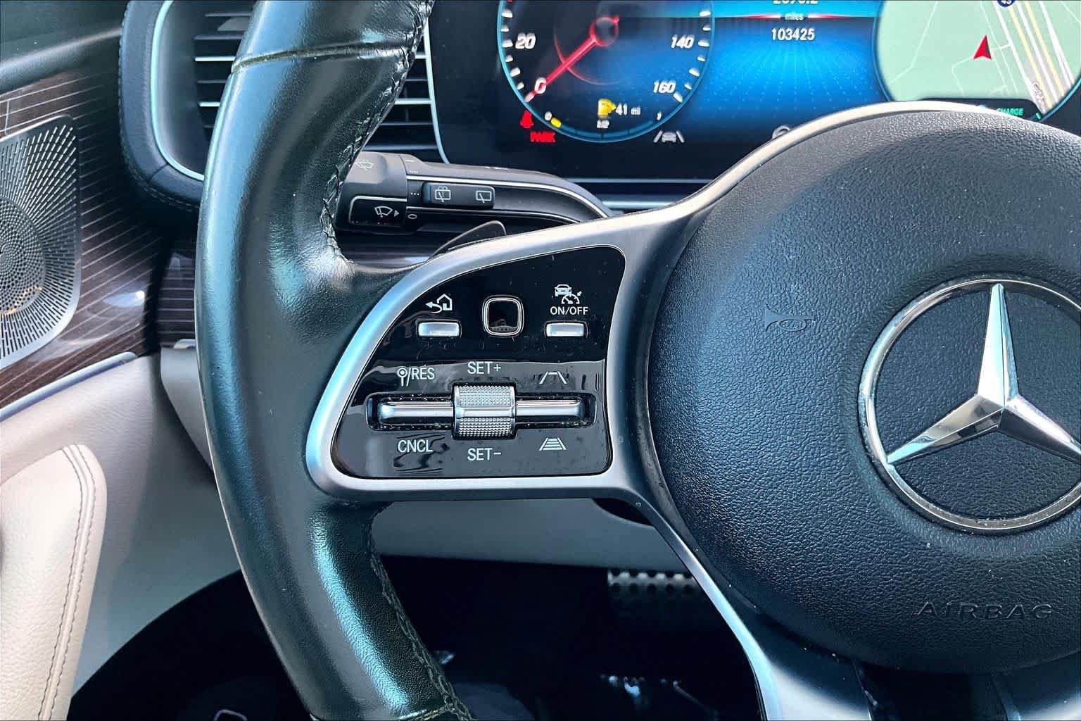Used 2022 Mercedes-Benz GLS 450 4MATIC image 21