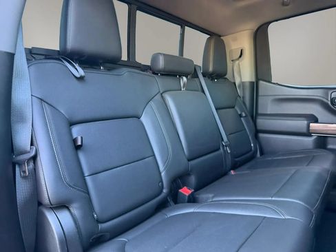 Used 2019 Chevrolet Silverado 1500 LT w/ All-Star Edition AWD/4WD image 18