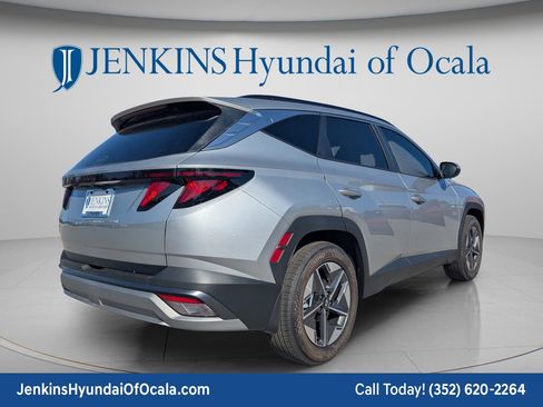 New 2026 Hyundai Tucson SEL FWD image 3