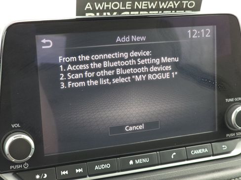 Used 2025 Nissan Rogue S image 5