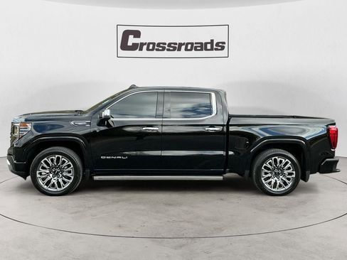 Used 2025 GMC Sierra 1500 Denali Ultimate image 2