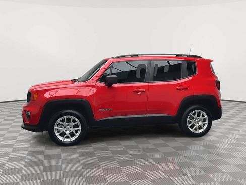 Used 2022 Jeep Renegade Sport w/ Sport Appearance Group AWD/4WD image 29