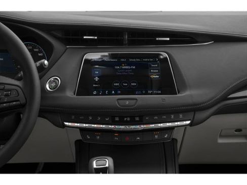 Certified 2022 Cadillac XT4 Premium Luxury w/ Enhanced Visibility Package FWD image 13