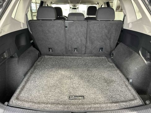 Used 2023 Volkswagen Tiguan S image 19