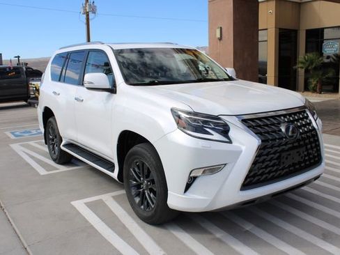 Used 2021 Lexus GX 460 Premium w/ Premium Package image 9