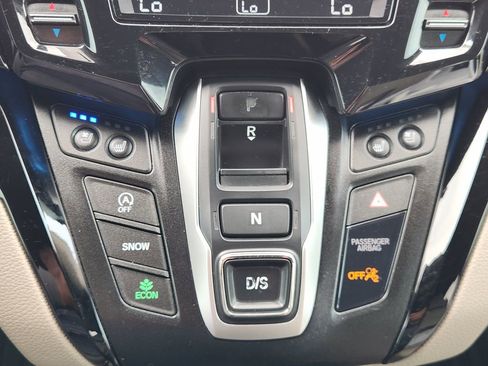 Used 2018 Honda Odyssey Elite image 19
