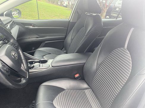 Certified 2023 Toyota Camry SE w/ Convenience Package FWD image 11