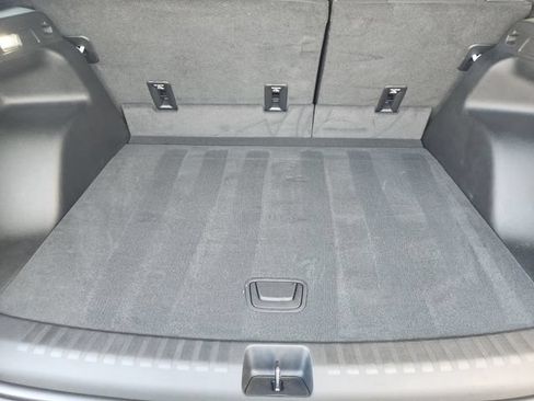 Used 2025 Chevrolet Blazer EV LT FWD image 33