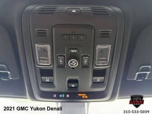 Used 2021 GMC Yukon Denali w/ Denali Premium Package image 41