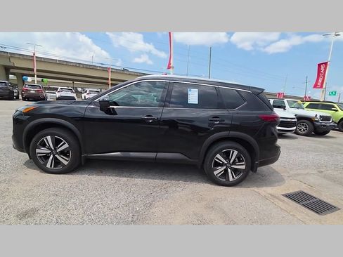 Used 2024 Nissan Rogue SL w/ SL Premium Package FWD image 47