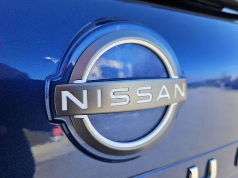 Used 2023 Nissan Rogue SL w/ SL Premium Package image 37