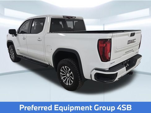 Used 2022 GMC Sierra 1500 AT4 w/ AT4 Premium Package AWD/4WD image 5