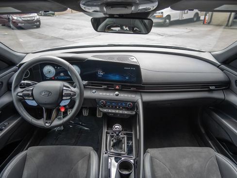 Used 2026 Hyundai Elantra N FWD image 19