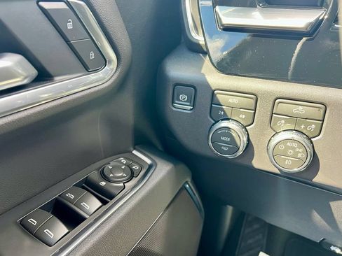 New 2026 GMC Sierra 1500 Elevation AWD/4WD image 20