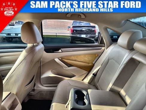Used 2015 Volkswagen Passat 1.8T Limited Edition FWD image 14