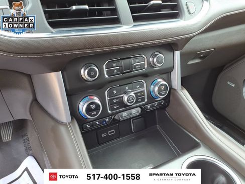 Used 2023 GMC Yukon XL SLT AWD/4WD image 23