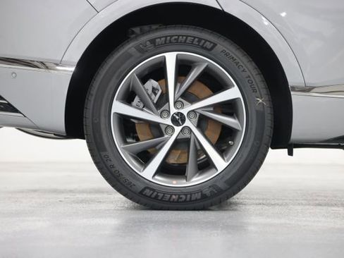 New 2026 Genesis GV80 2.5T Advanced image 16