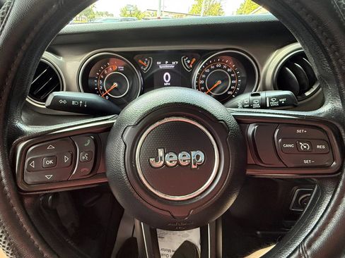 Used 2019 Jeep Wrangler Unlimited Sport AWD/4WD image 24