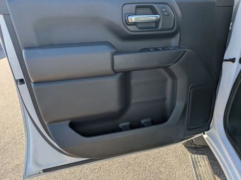 Used 2024 Chevrolet Silverado 3500 W/T image 10