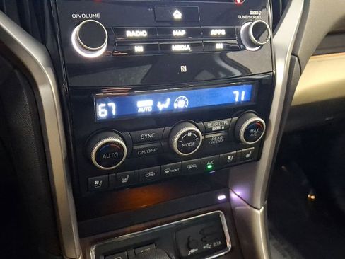 Used 2021 Subaru Ascent Touring w/ Popular Package #2A AWD/4WD image 16