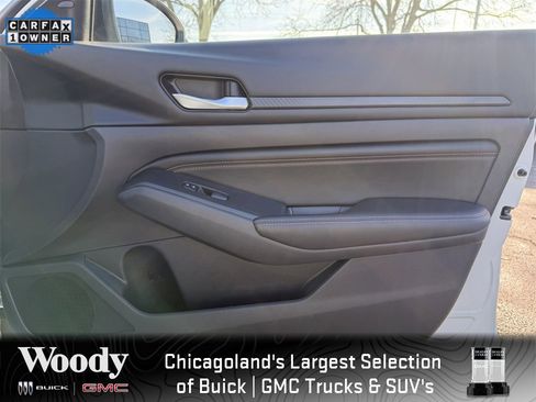 Used 2022 Nissan Altima 2.5 SR w/ Midnight Edition Package image 35