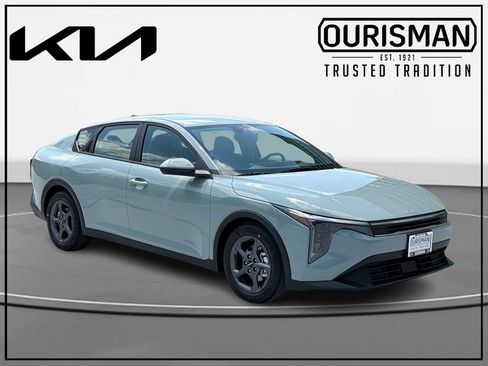 New 2026 Kia K4 FWD image 1