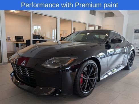 Certified 2024 Nissan Z Performance w/ Floor Mat Package RWD image 8