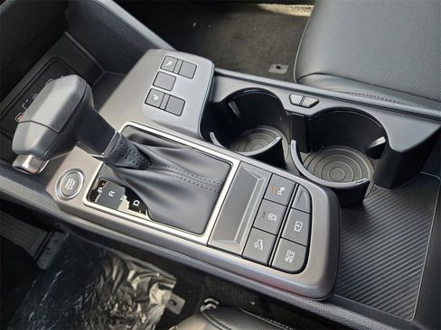 New 2026 Kia Sportage EX w/ EX Panorama Roof Package image 10