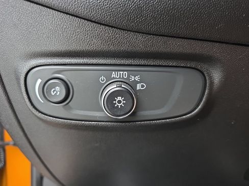 Used 2019 Chevrolet Equinox LT AWD/4WD image 24