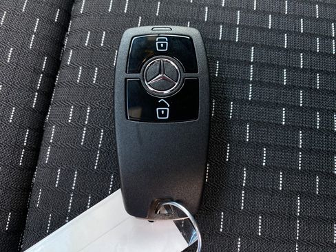 New 2025 Mercedes-Benz Sprinter 2500 image 23